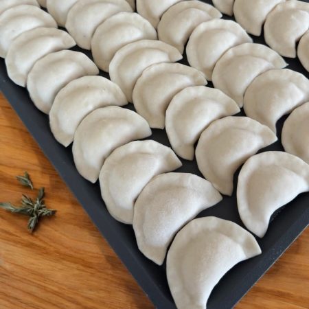 Varenikit perunoiden ja sienien kanssa