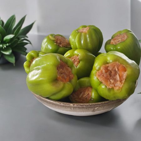 Täytetty paprika sika-nauta